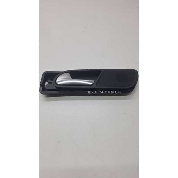 Maçaneta Interna Traseira Esquerda Volkswagen Tiguan 2012