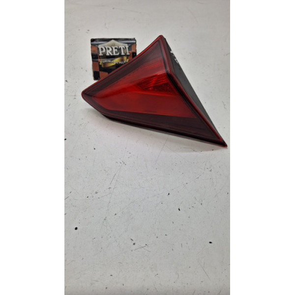 Lanterna Tampa Traseira Esquerda Nissan Kicks 2021 