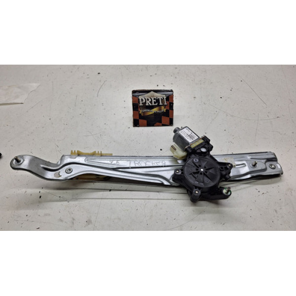 Máquina De Vidro Traseira Esquerda Chevrolet Tracker 2020