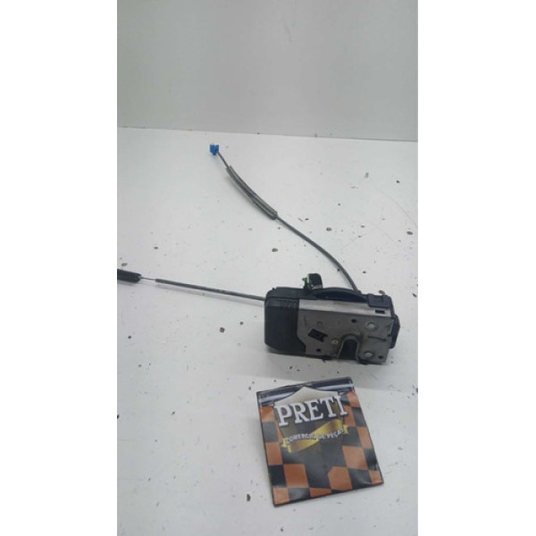 Fechadura Dianteira Direita Chevrolet Zafira 2010