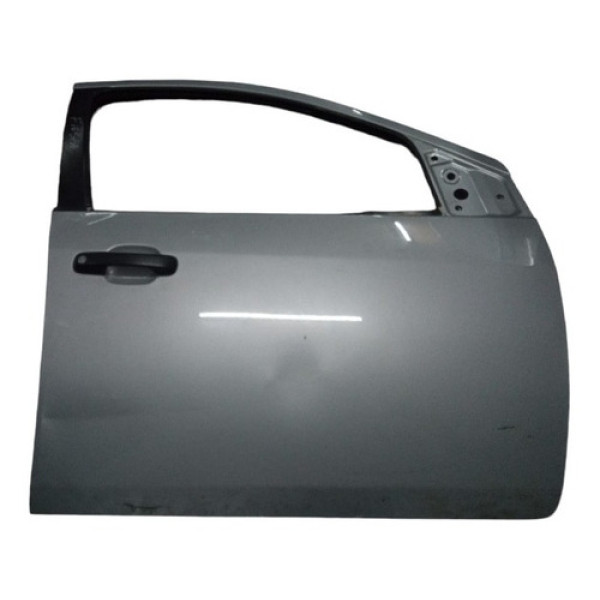 Porta Dianteira Direta Ford Fiesta 2010 / 2011 C / Detalhe 