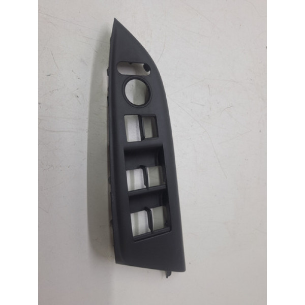 Moldura Comando Vidro Dianteiro Esquerdo Fit 2015 N.83596t5n