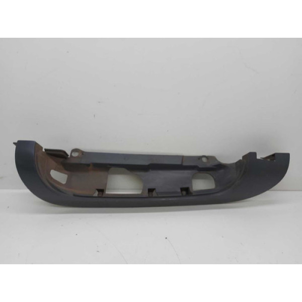 Moldura Acabamento Lanterna Tampa Traseira Fiorino 2018 L/d