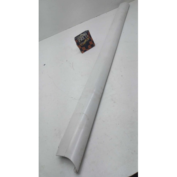 Friso Lateral Direito Volkswagen Kombi 2010