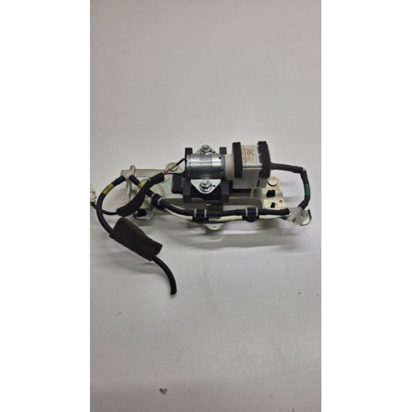 Bomba Controladora Tampa Traseira Nissan Altima 2014 