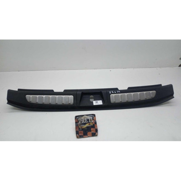 Acabamento Soleira Tampa Traseira Bmw X1 2014