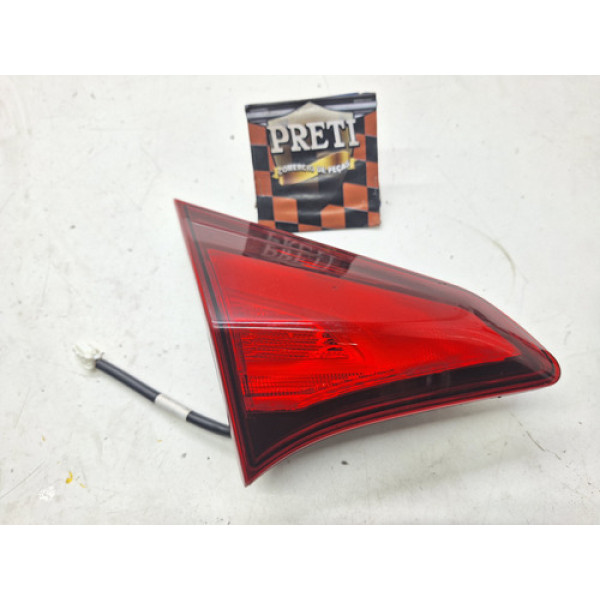 Lanterna Tampa Traseira Lado Esquerdo Nissan Kicks 2017