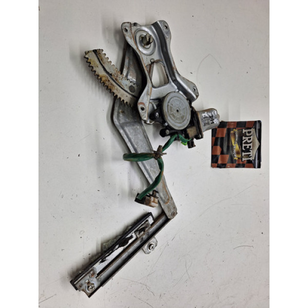 Máquina De Vidro Traseira Direita Mitsubishi Tr4 2013