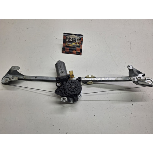 Máquina De Vidro Traseira Direita Chevrolet Zafira 2012/2013