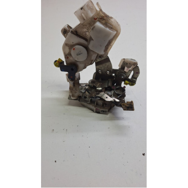 Fechadura Porta Traseira Esquerda Toyota Etios 2017 / 2018