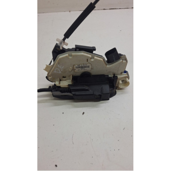 Fechadura Porta Dianteira Esquerda Vw Amarok 3.0 V6 2020