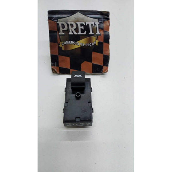 Botão Traseiro Chevrolet Onix 2021