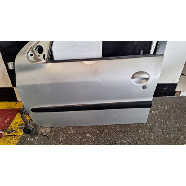 Porta Dianteira Esquerda Peugeot 206 2006 