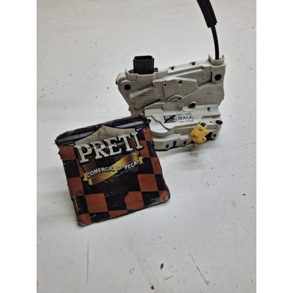 Fechadura Porta Dianteira Lado Direito Chevrolet Onix 2023 