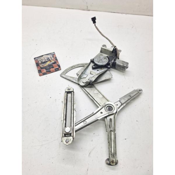 Maquina De Vidro Dianteira Direita Chevrolet Corsa 2002