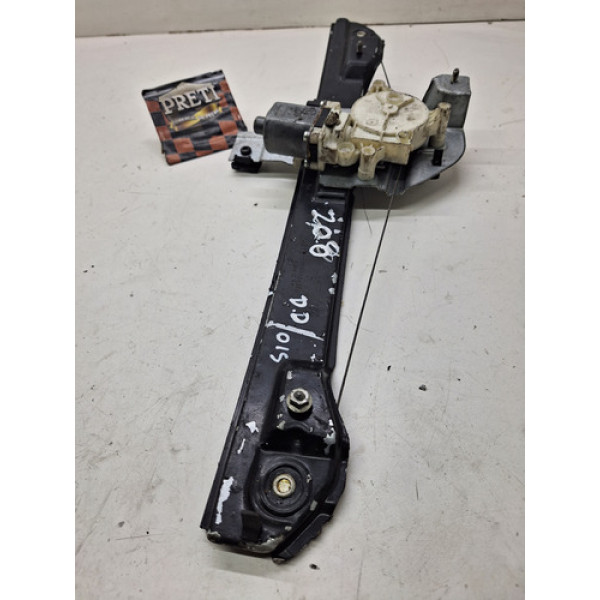 Maquina De Vidro Dianteira Direita Peugeot 208 2015/2016