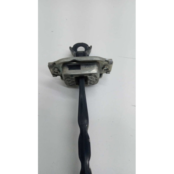 Limitado Traseiro  Honda Fit 2010 L/d