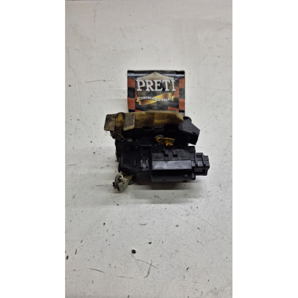 Fechadura De Porta Dianteira Esquerda Renault Duster 2015 