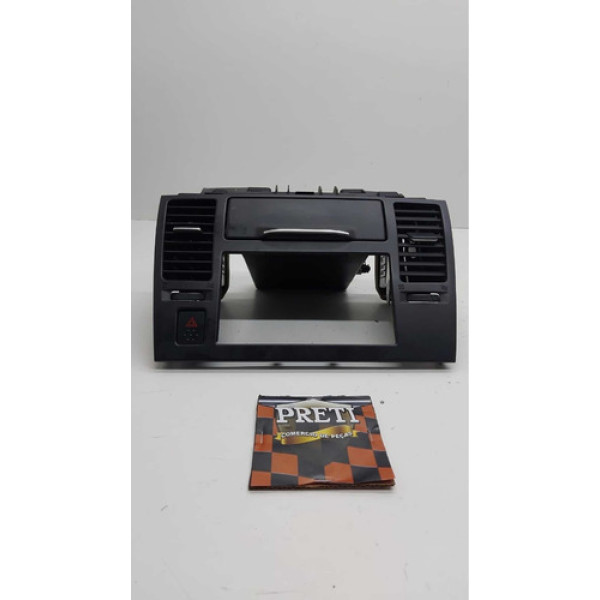 Moldura Rádio Nissan Tiida 1.8 2010
