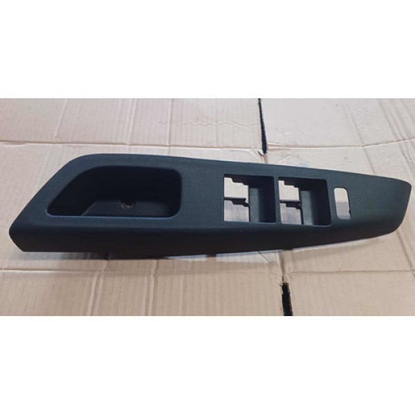 Moldura Vidro Elétrico Dianteiro Esquerdo Etios 2015