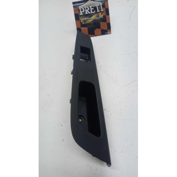 Moldura Botão Traseiro Esquerdo Etios 2013