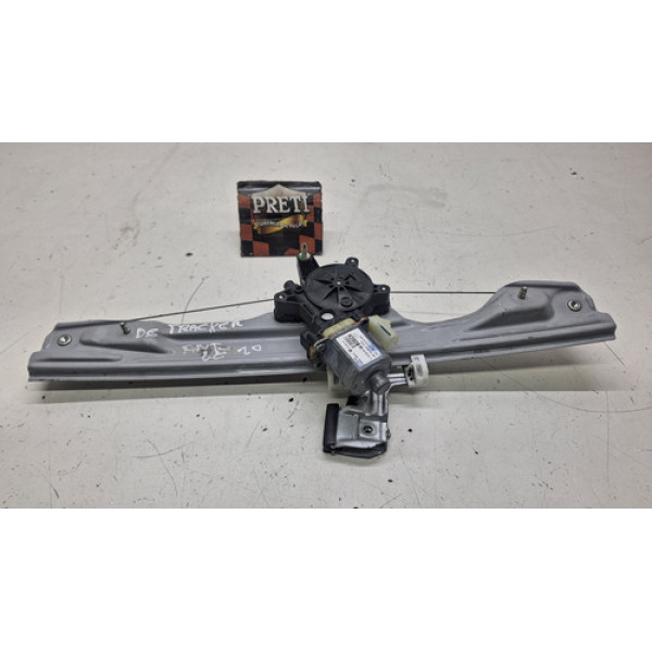 Máquina De Vidro Dianteira Esquerda Chevrolet Tracker 2020 