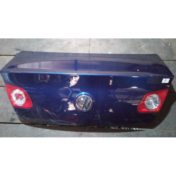Tampa Traseira Volkswagen Passat  Sedan 2010