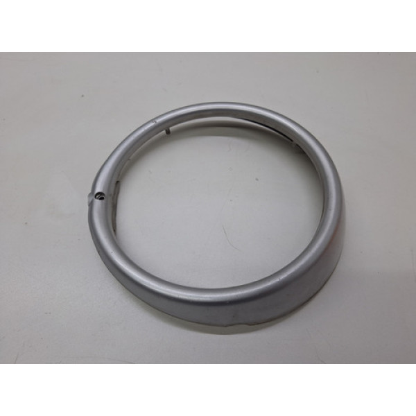 Aro Moldura Farol Lado Esquerdo Vw Kombi 2007 C/detalhe