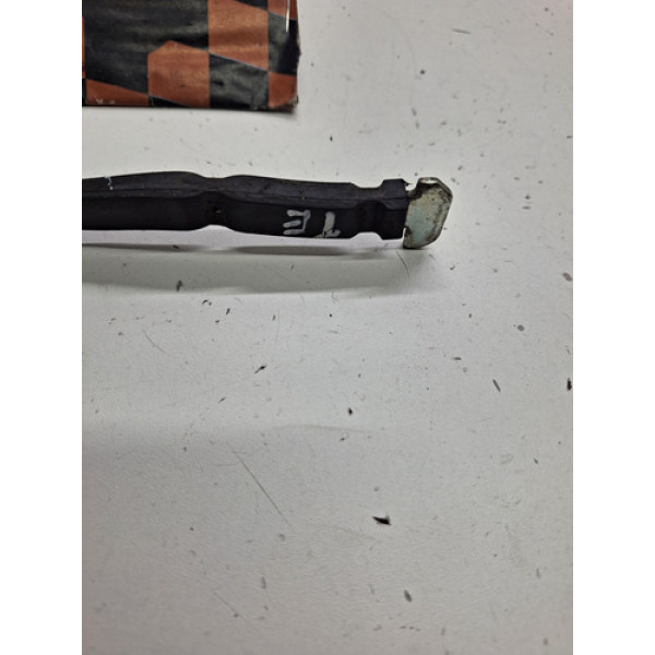 Limitador De Porta Traseiro Direito Toyota Etios 2019/2020