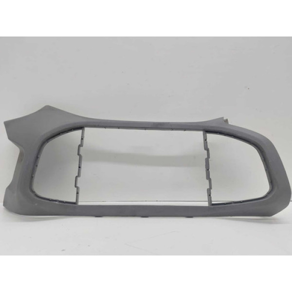 Moldura Acabamento Multimídia Chevrolet Onix/prisma 2019