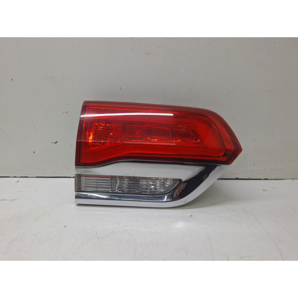Lanterna Tampa Traseira Esquerda Jeep Cherokee 3.6 V6 2014