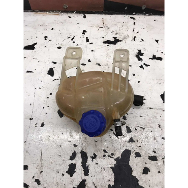 Reservatório De Água Do Radiador Fiat Punto 1.4 2011