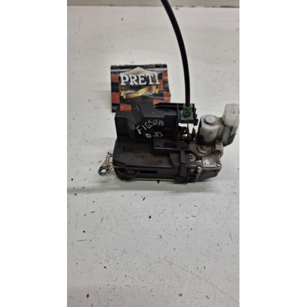 Fechadura De Porta Dianteira Direita Ford Fiesta 2012 
