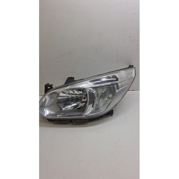 Farol Lado Esquerdo Chevrolet Spin 2013 / 2015 