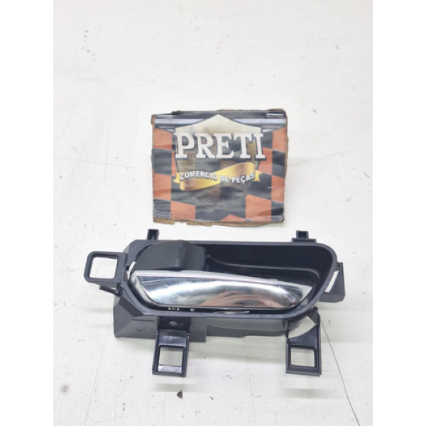 Maçaneta Interna Dianteira Esquerda Nissan Versa 2023