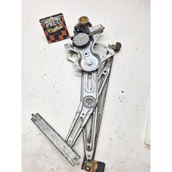 Maquina De Vidro Dianteira Direita Toyota Corolla 2012/2013