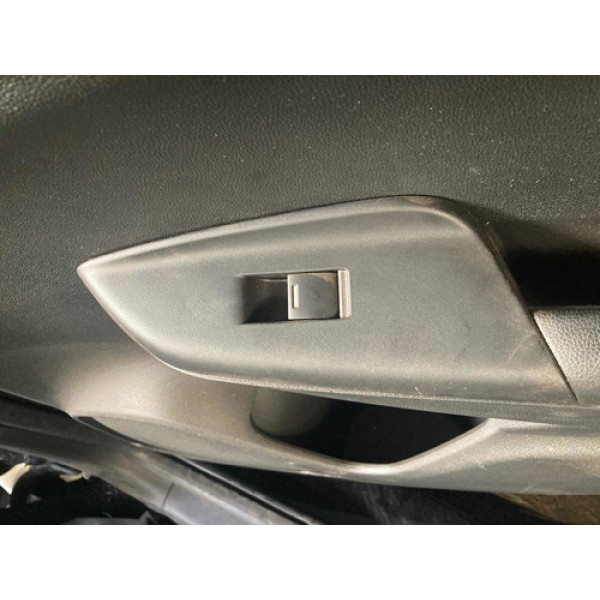 Comando Vidro Elétrico Dianteiro Lado Direito  Wrv 2019 
