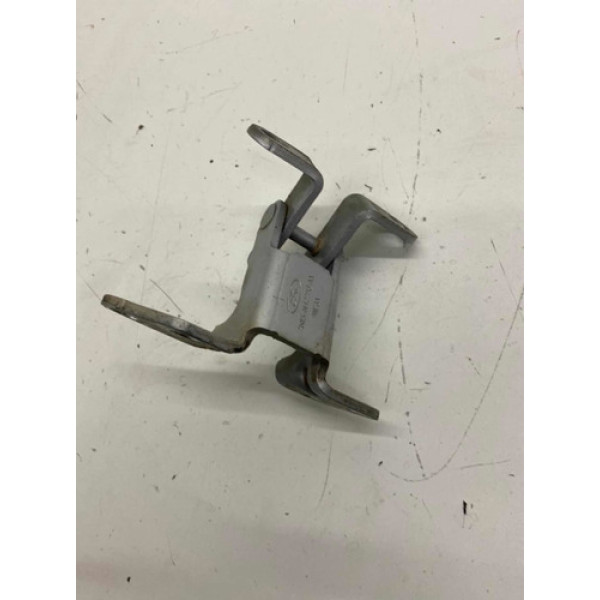 Dobradiça Inferior Da Tampa Traseira Ford Ecosport 2013 A 20