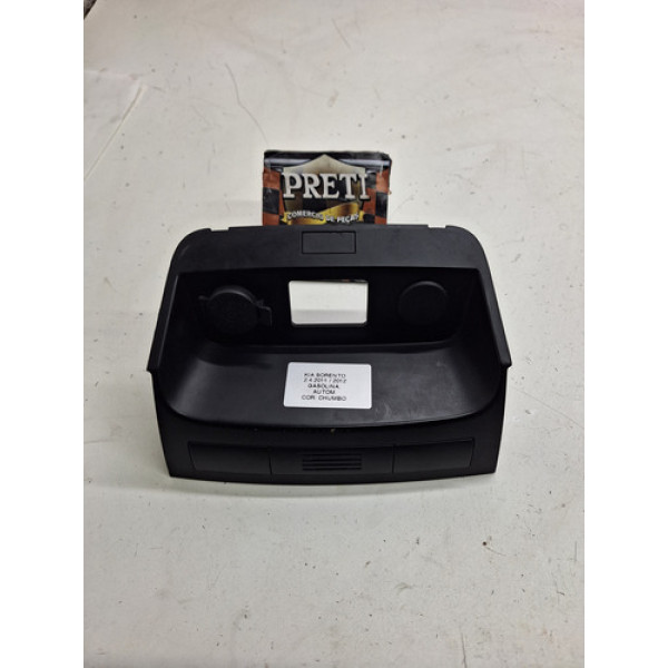 Moldura Console Entrada Usb Kia Sorento 2.4 4cc 2011 / 2012 