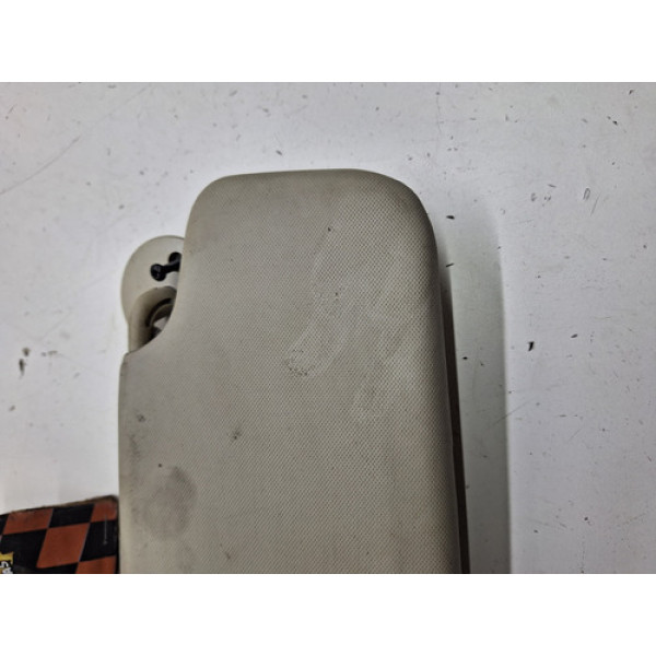 Quebra Sol Lado Esquerdo Chevrolet Onix 2017 / 2018 