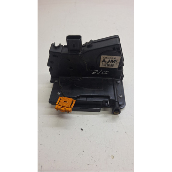 Fechadura Porta Dianteira Esquerda Chevrolet Onix 2016 