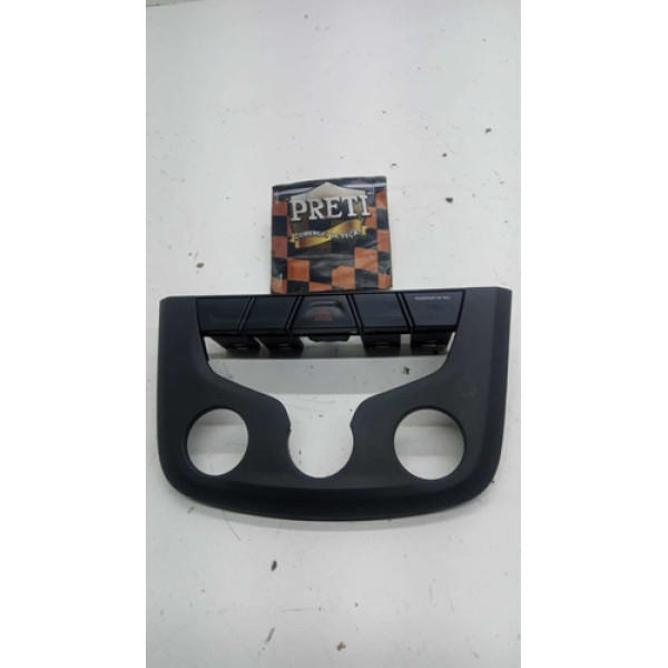 Moldura Comando De Ar Chevrole Montana 2015