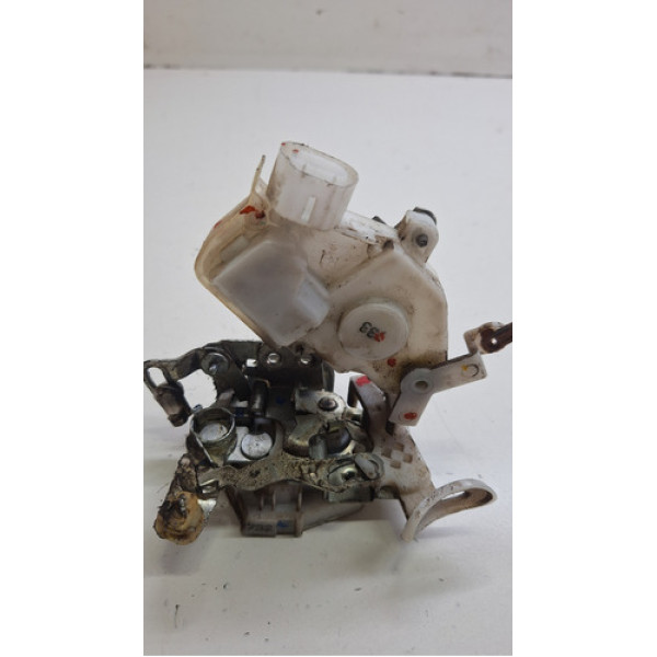 Fechadura Porta Dianteira Direita Toyota Etios 2017 / 2018