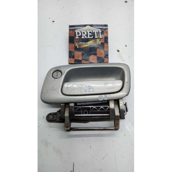 Maçaneta Dianteira Esquerda Chevrolet Astra 2005