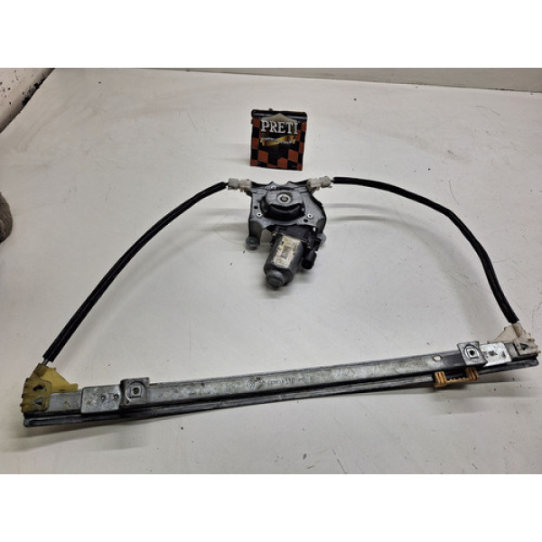 Máquina De Vidro Dianteira Esquerda Renault Clio 2005 