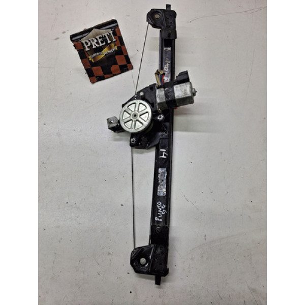 Maquina De Vidro Dianteira Direita Fiat Punto 2012/2013