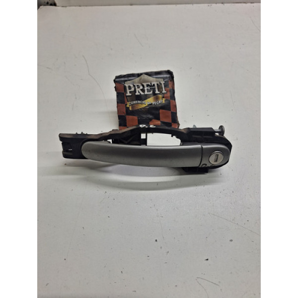 Maçaneta Externa Dianteira Esquerda Vw Voyage G6 2015