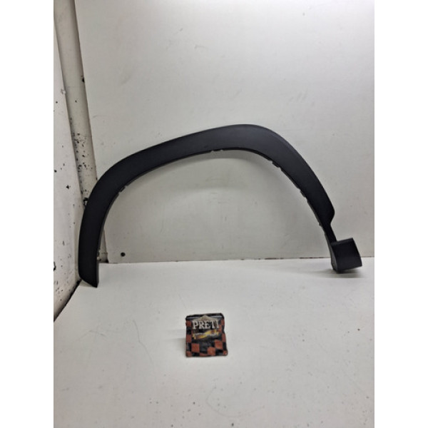 Aplique Paralama Dianteiro Esquerdo Corolla Cross 2023 