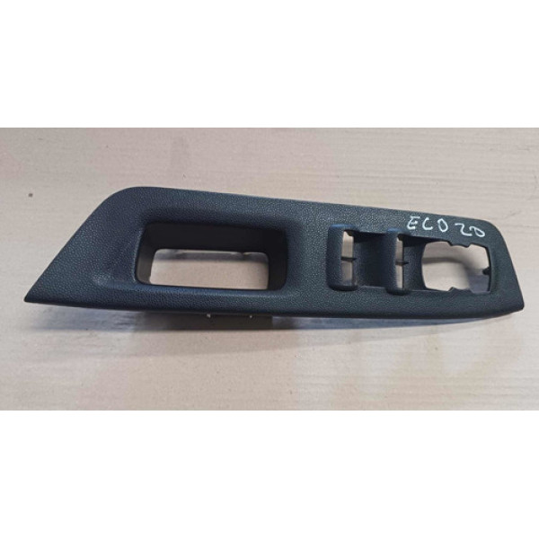 Moldura Botão Vidro Elétrico Dianteiro Esquerdo Eco 2018