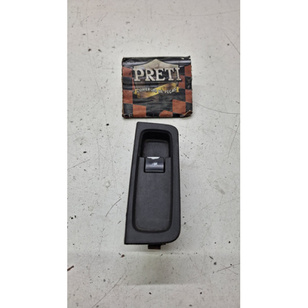 Botão Vidro Traseiro Direito Chevrolet Prisma 2013 